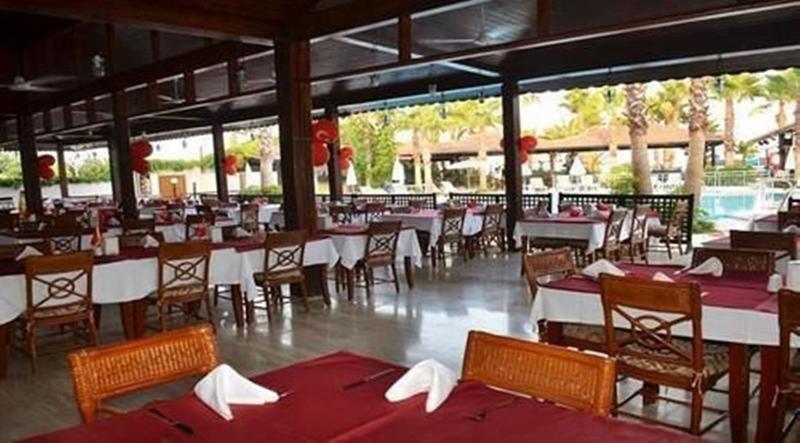 Club Akman Beach Camyuva Luaran gambar